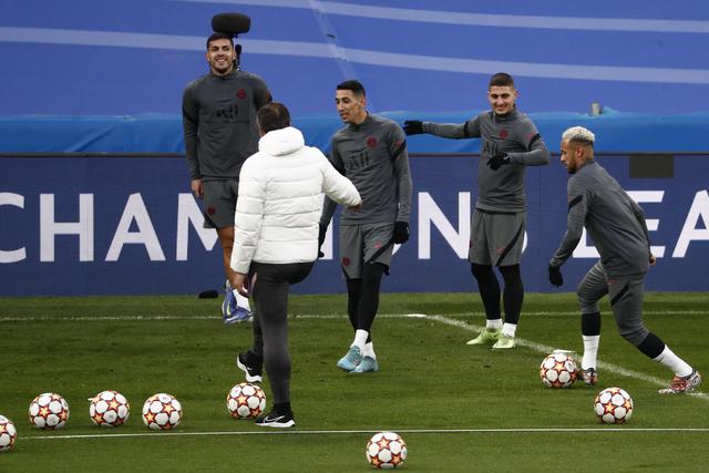 附加赛-76人险胜热火成功晋级 首轮对阵尼克斯